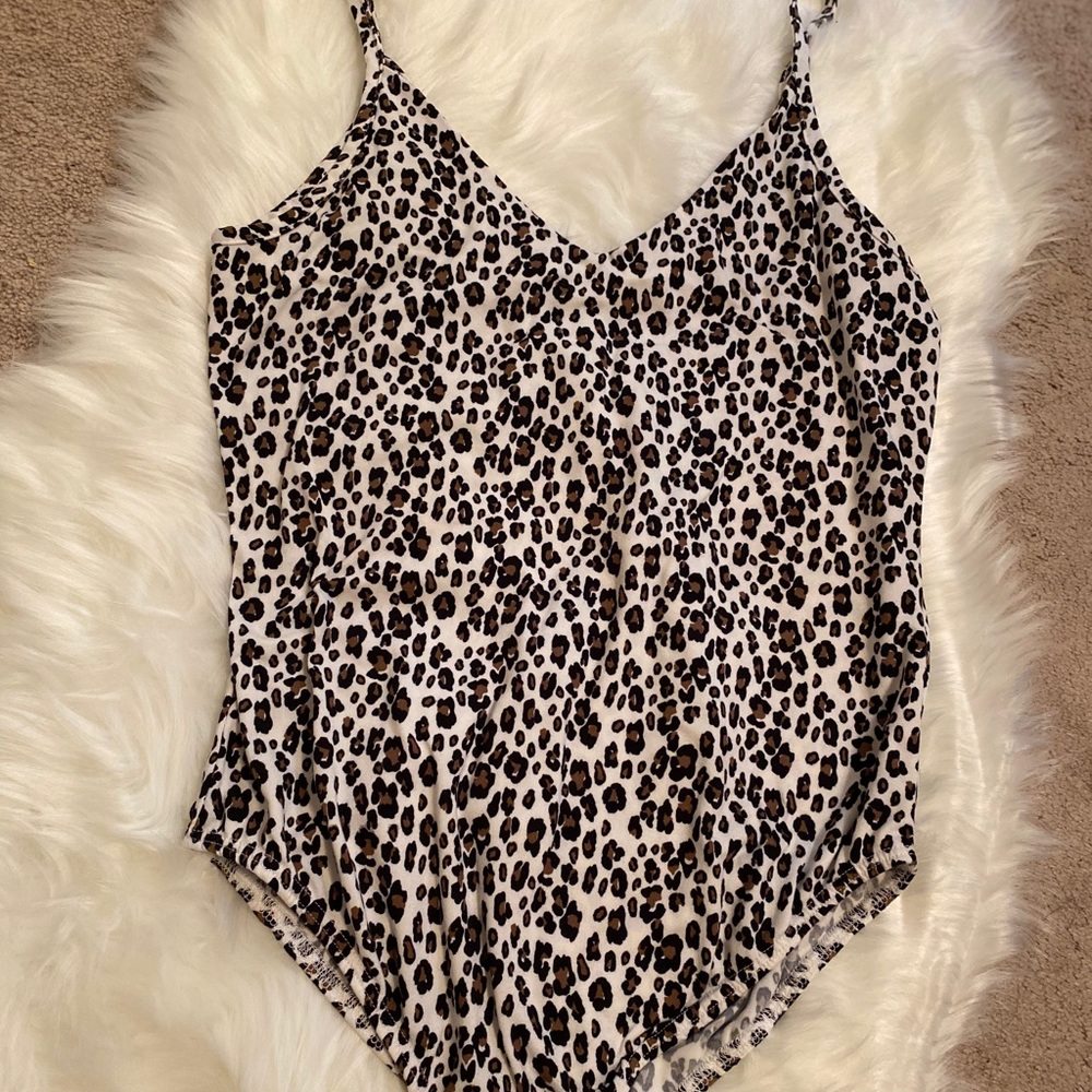 Bodysuit✨ - Picture 2 of 3